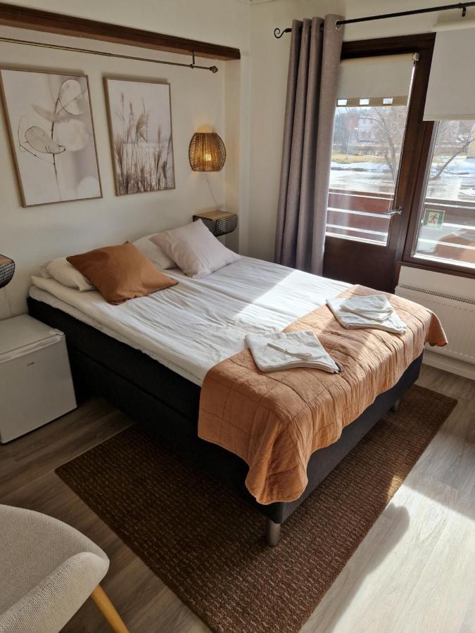 Botnia Hotel & Restaurant Kruunupyy Esterno foto