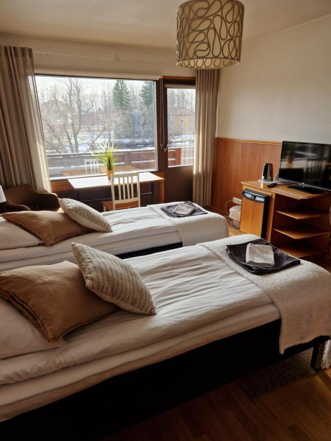Botnia Hotel & Restaurant Kruunupyy Esterno foto