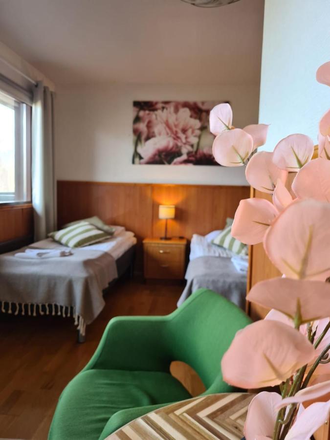 Botnia Hotel & Restaurant Kruunupyy Esterno foto