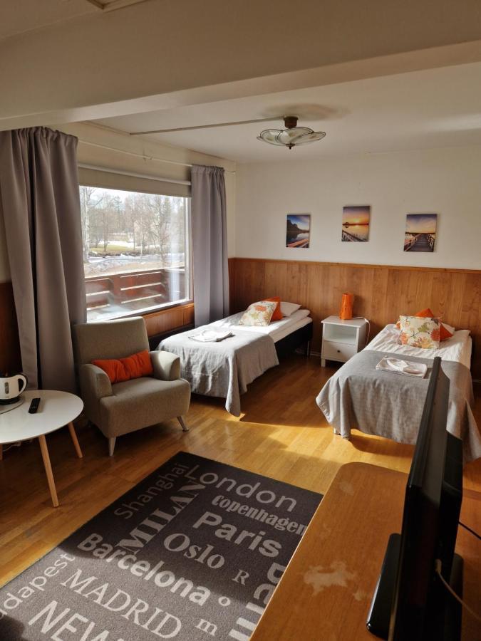 Botnia Hotel & Restaurant Kruunupyy Esterno foto